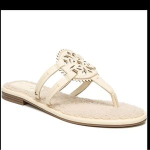 New in Box Sam Edelman Circus Canyon Laser-cut Faux Shearling Sandal size 6